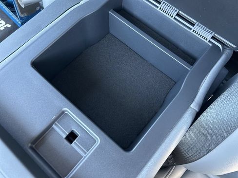 New 2025 Ford F550 4x4 Regular Cab Super Duty image 26