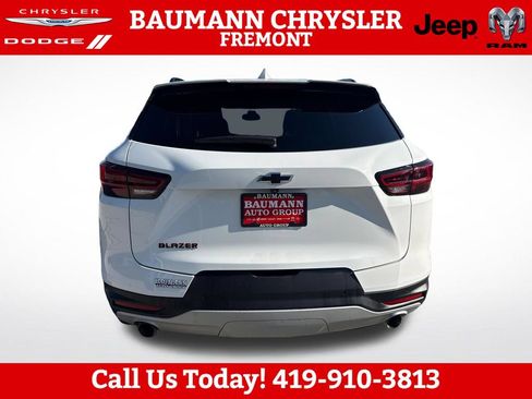 Used 2024 Chevrolet Blazer LT w/ Redline Edition FWD image 5