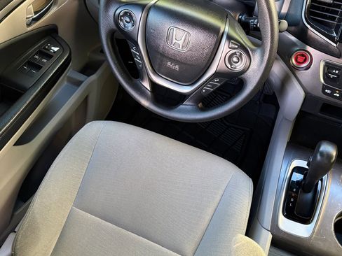 Used 2016 Honda Pilot LX image 2