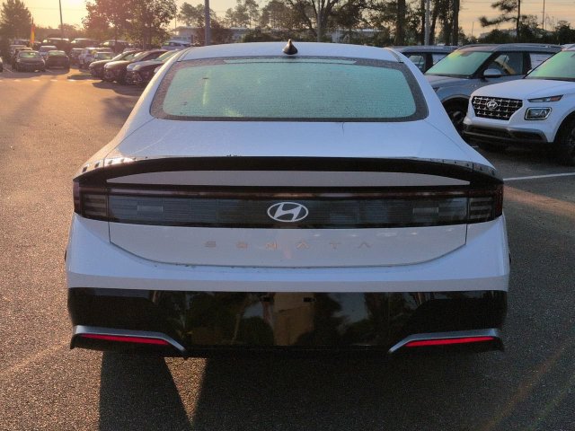 New 2026 Hyundai Sonata SEL FWD image 6