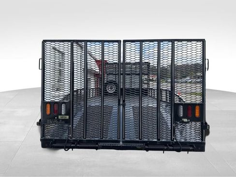 Used 2023 Mercedes-Benz Sprinter 4500 image 12