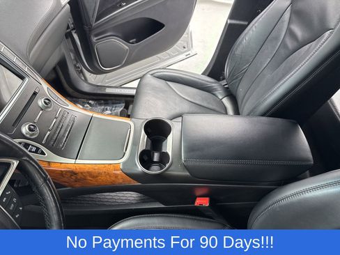 Used 2019 Lincoln Nautilus Reserve image 21