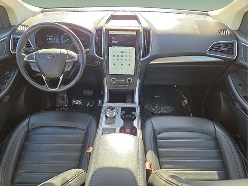 Used 2024 Ford Edge SEL image 18