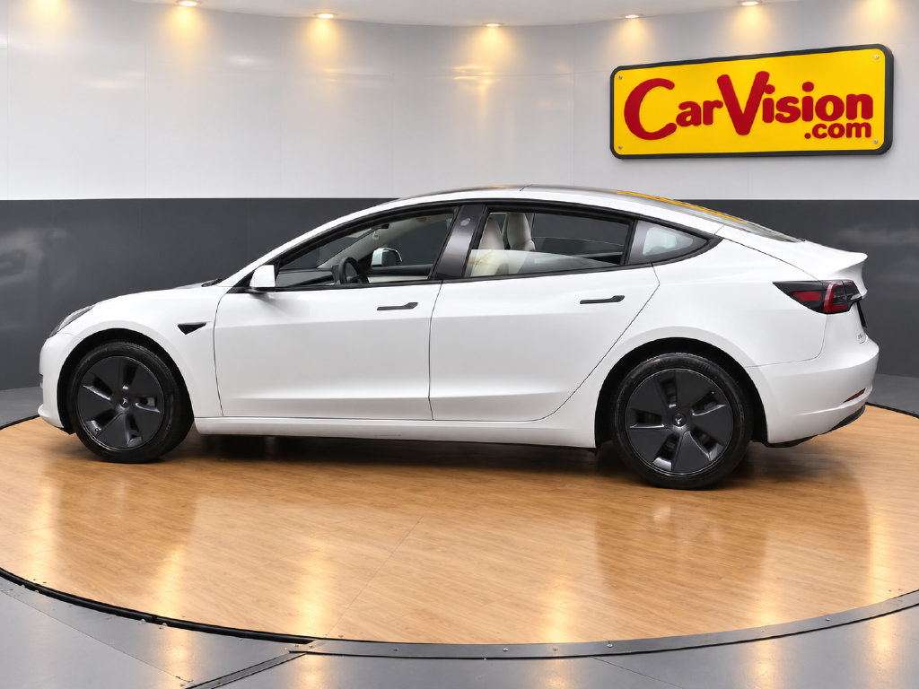 Used 2023 Tesla Model 3 Standard Range RWD image 4