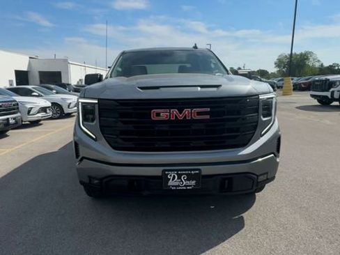 New 2026 GMC Sierra 1500 Elevation image 3