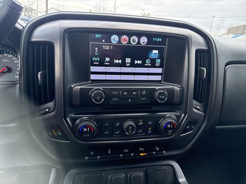 Used 2017 GMC Sierra 1500 SLT image 22