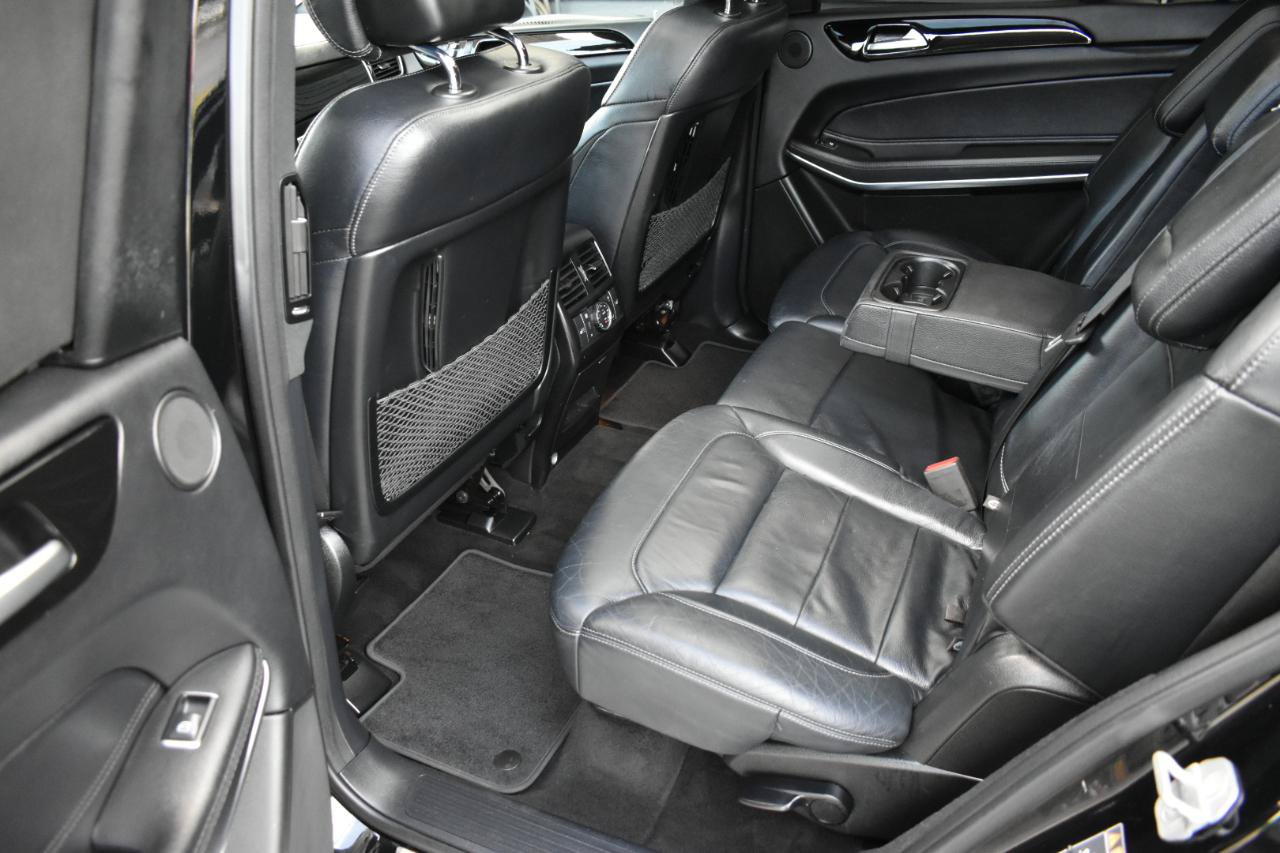 Used 2017 Mercedes-Benz GLS 550 4MATIC image 26