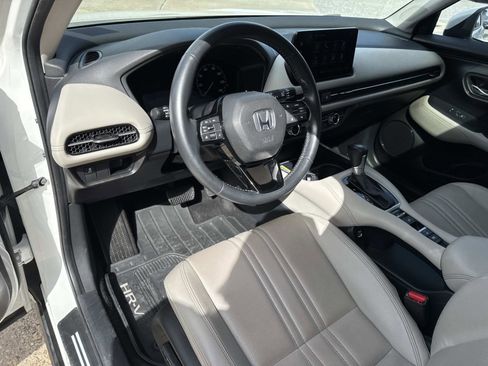 Used 2023 Honda HR-V EX-L image 17