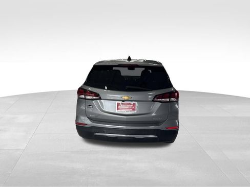 Used 2024 Chevrolet Equinox LT AWD/4WD image 4