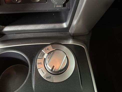Used 2023 Toyota 4Runner Limited AWD/4WD image 22