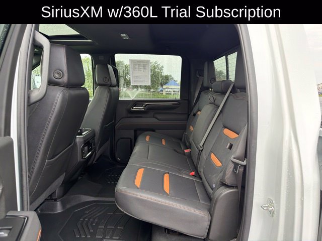 Used 2025 GMC Sierra 2500 AT4 w/ AT4 Premium Plus Package AWD/4WD image 9