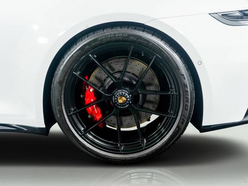 Used 2026 Porsche 911 Carrera GTS w/ Premium Package image 20