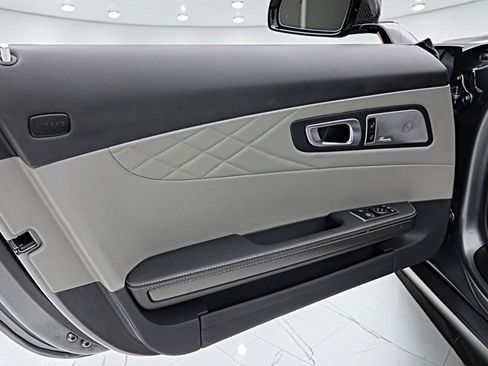 Used 2020 Mercedes-Benz AMG GT C image 44