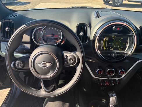 Used 2018 MINI Cooper Countryman S FWD image 16