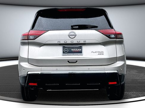 New 2026 Nissan Rogue Platinum AWD/4WD image 4