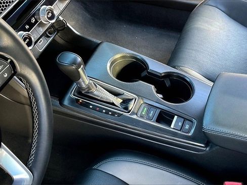 Used 2024 Honda Civic EX-L image 14