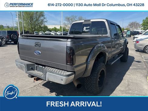 Used 2011 Ford F250 Lariat w/ Lariat Ultimate Pkg image 4