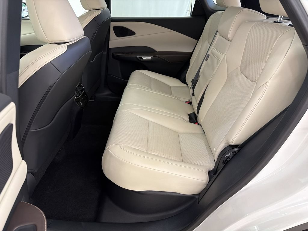 Certified 2023 Lexus RX 350 Premium Plus w/ Cold Area Package AWD/4WD image 28