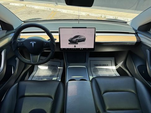 Used 2023 Tesla Model 3 Standard Range RWD image 17