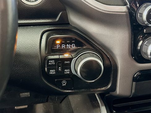 Used 2022 RAM 1500 Big Horn AWD/4WD image 25