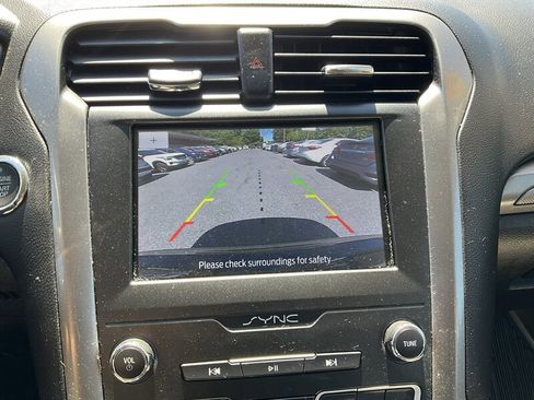 Used 2020 Ford Fusion S FWD image 16