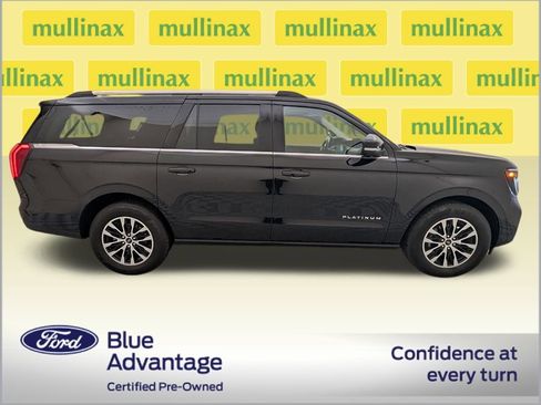 Used 2025 Ford Expedition Max Platinum image 2