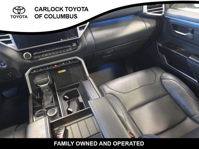 Used 2023 Toyota Sequoia Platinum AWD/4WD image 21