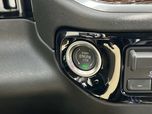 New 2025 GMC Sierra 1500 Elevation w/ Preferred Package image 29