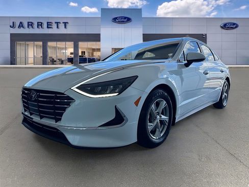 Used 2022 Hyundai Sonata SE FWD image 3