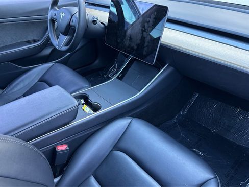Used 2020 Tesla Model 3 Standard image 15