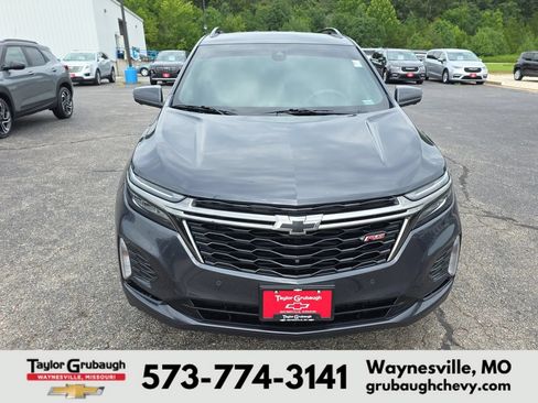 Certified 2023 Chevrolet Equinox RS w/ RS Leather Package AWD/4WD image 3