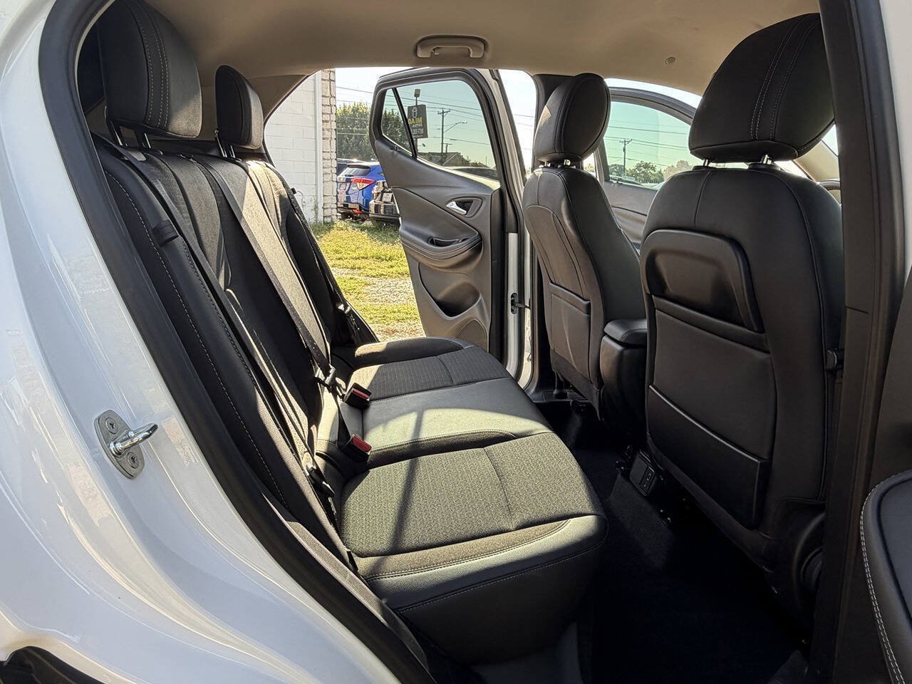 Used 2021 Buick Encore GX Preferred FWD image 25