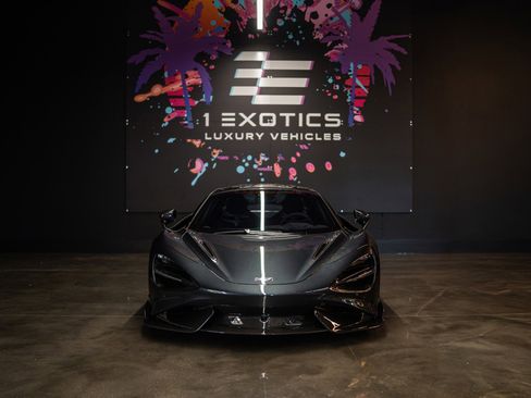 Used 2021 McLaren 765LT image 4