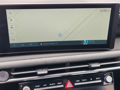 Used 2025 Hyundai Tucson SEL FWD image 14