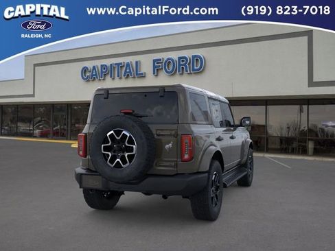 New 2026 Ford Bronco Outer Banks AWD/4WD image 8