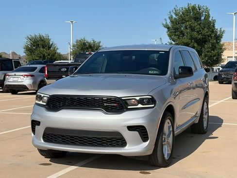 Used 2025 Dodge Durango GT AWD/4WD image 3