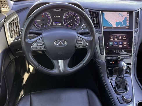 Used 2017 INFINITI Q50 Signature Edition w/ Cargo Package (L95) image 12