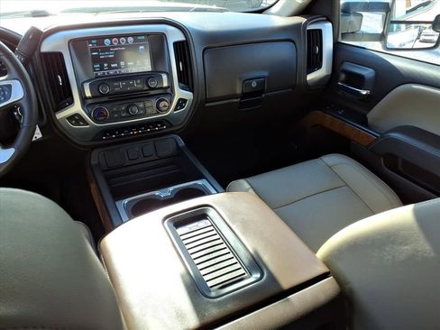 Used 2019 GMC Sierra 3500 SLT w/ Duramax Plus Package image 14