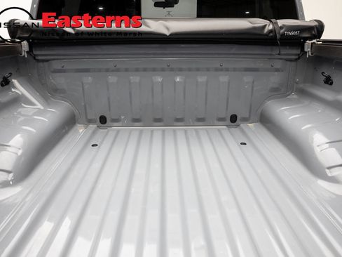 Used 2023 Nissan Frontier PRO-4X w/ Technology Package AWD/4WD image 9