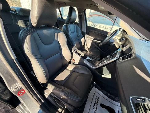 Used 2017 Volvo S60 T5 Dynamic w/ Protection Package image 26