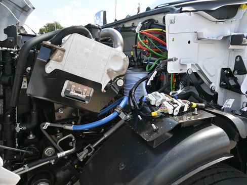 New 2026 Ford F650 2WD SuperCab Super Duty image 38