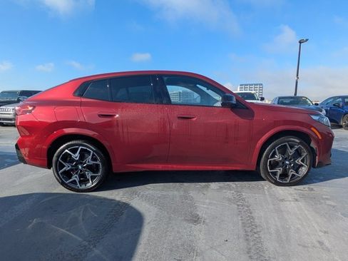 Used 2025 BMW X2 M35i image 2