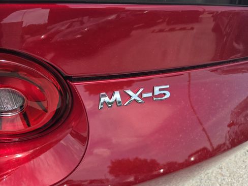 New 2026 MAZDA MX-5 Miata Club w/ Brembo/BBS Recaro Package RWD image 9