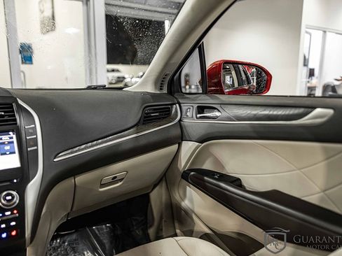 Used 2018 Lincoln MKC Reserve w/ Lincoln MKC Climate Package image 38