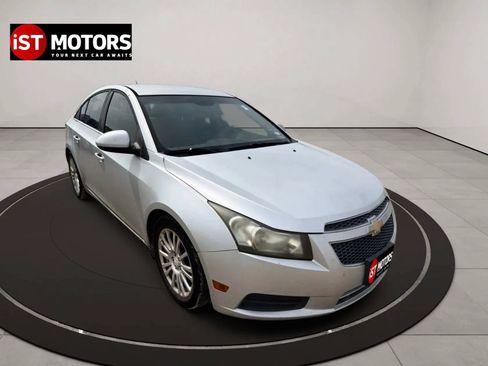 Used 2012 Chevrolet Cruze Eco FWD image 4