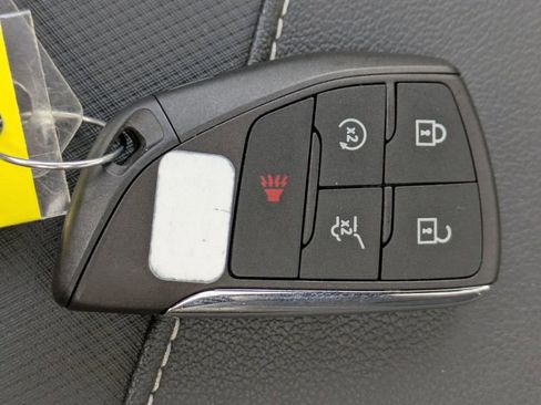 Used 2024 Chevrolet Traverse RS w/ LPO, Floor Liner Package image 31