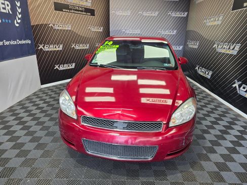 Used 2014 Chevrolet Impala LT w/ LT Sunroof Package image 4