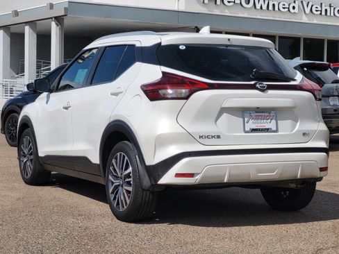 Certified 2023 Nissan Kicks SV FWD image 6