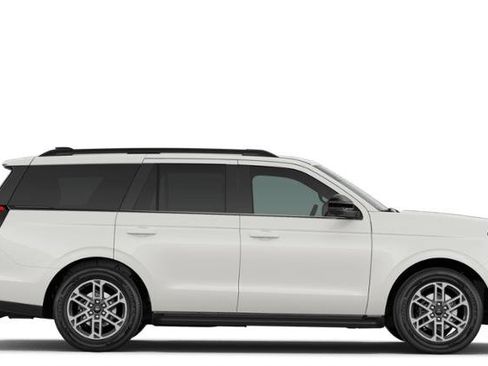 New 2026 Ford Expedition Active image 33