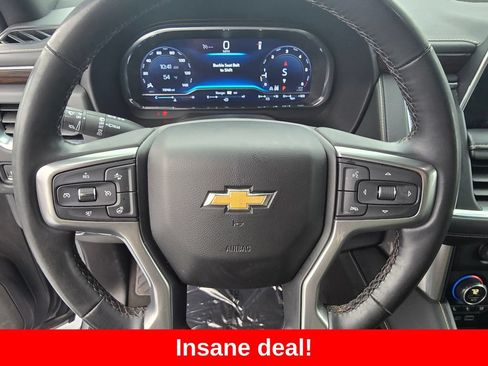 Used 2024 Chevrolet Tahoe Premier AWD/4WD image 28